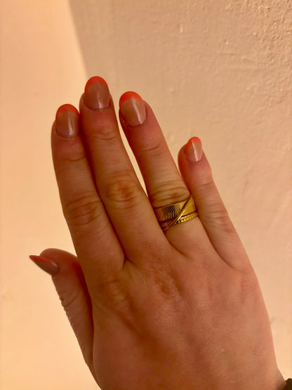 Geschichteter Glanz Ring